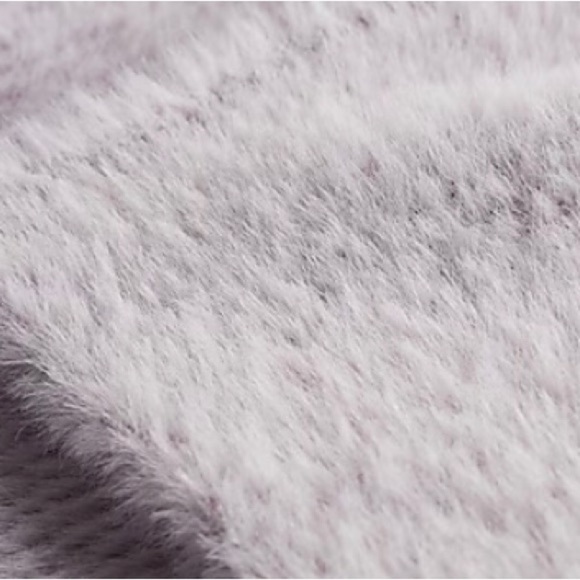 Express/ NWT/ Fuzzy Fur Sweater Pencil Skirt / LG - Picture 3 of 8